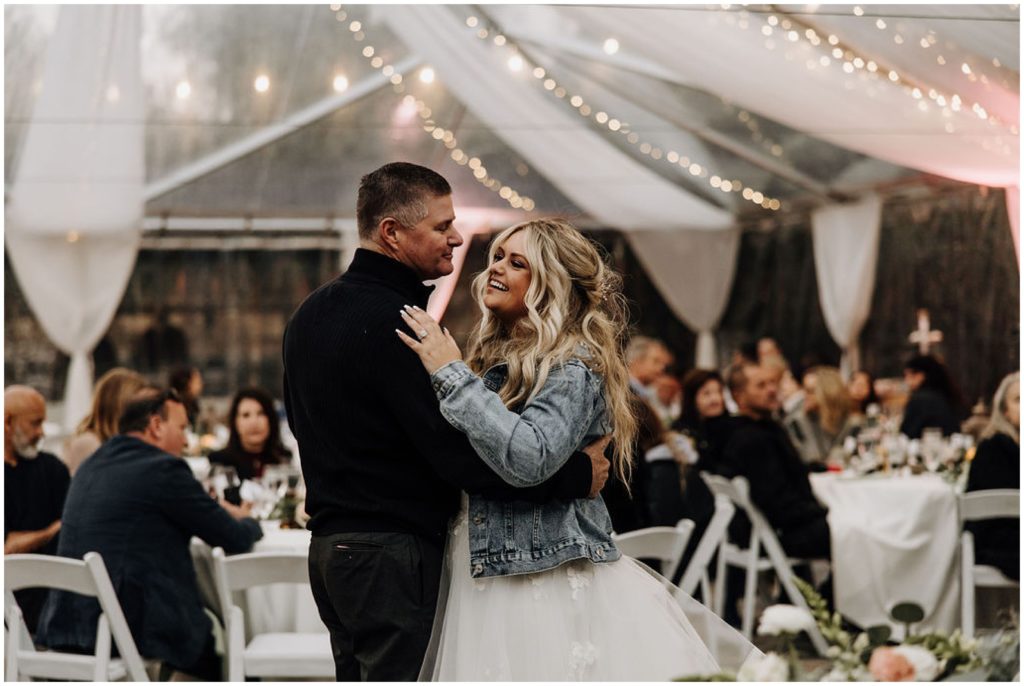 bride and dad first dance